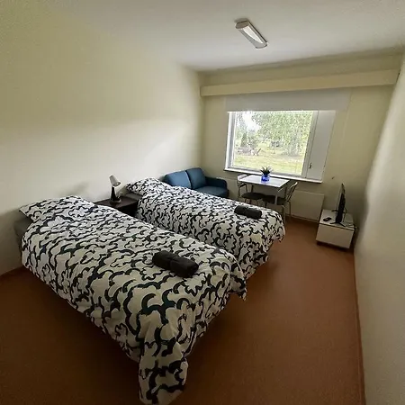 Lepopaikka Lokinpesae, Ja