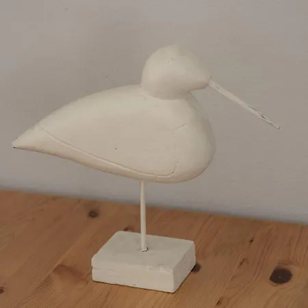 Lepopaikka Lokinpesae, Ja * Ahlainen