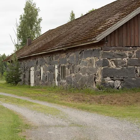 Lepopaikka Lokinpesae, Ja Hostel *
