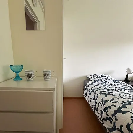 Lepopaikka Lokinpesae, Ja