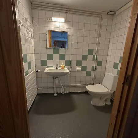 Vandrarhem Lepopaikka Lokinpesae, Ja Ahlainen