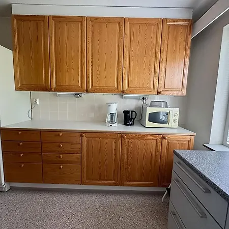 Хостел Lepopaikka Lokinpesae, Ja Ahlainen