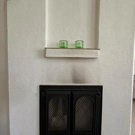 Lepopaikka Lokinpesae, Ja