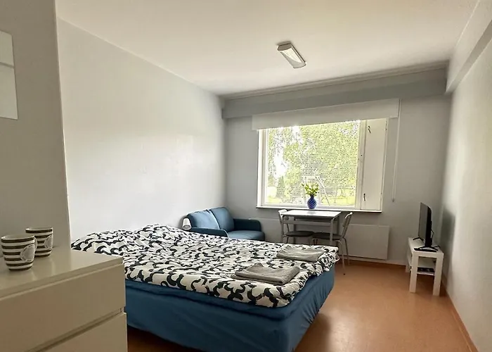 Lepopaikka Lokinpesae, Ja