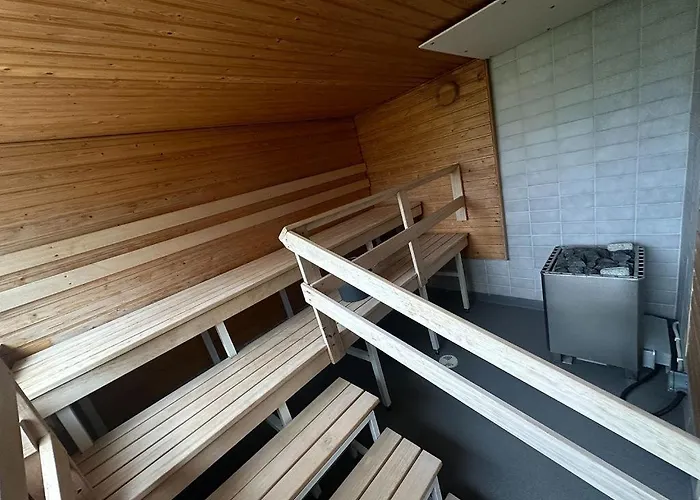 Ostello Lepopaikka Lokinpesae, Ja *