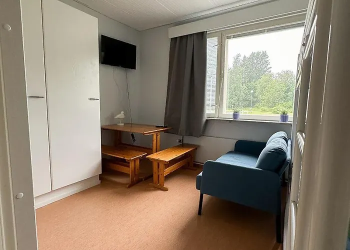 Ostello Lepopaikka Lokinpesae, Ja Ahlainen